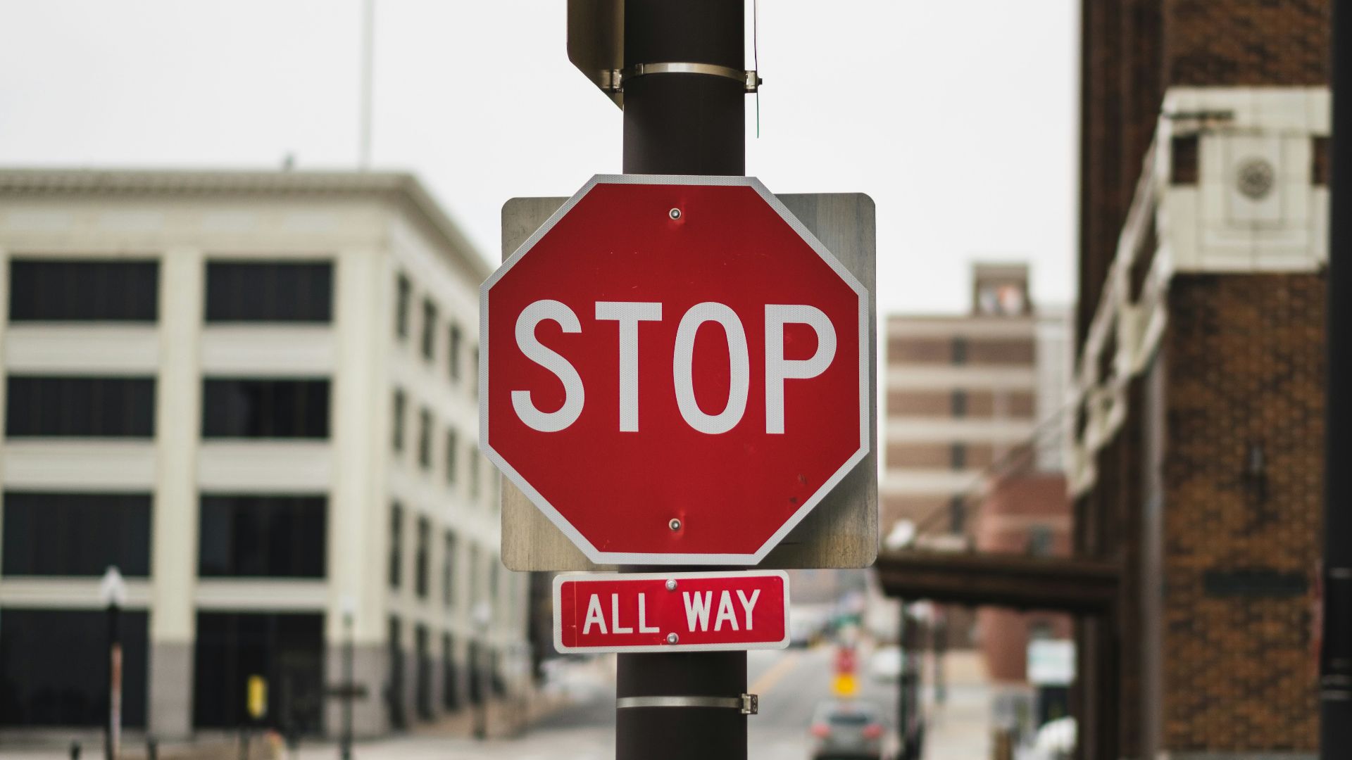 20. Imaginez un panneau « Stop »
