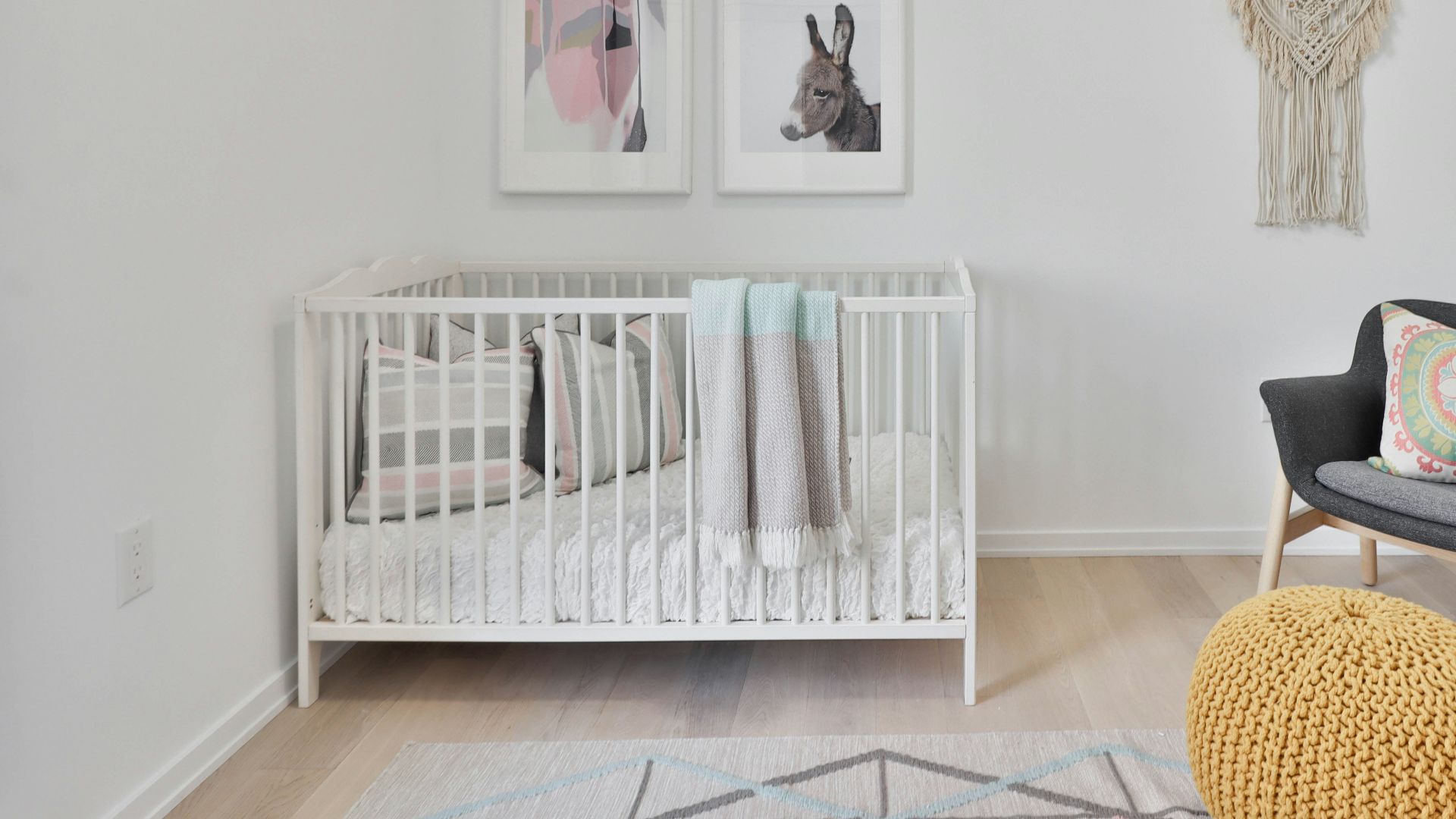 6. Un lit bébé