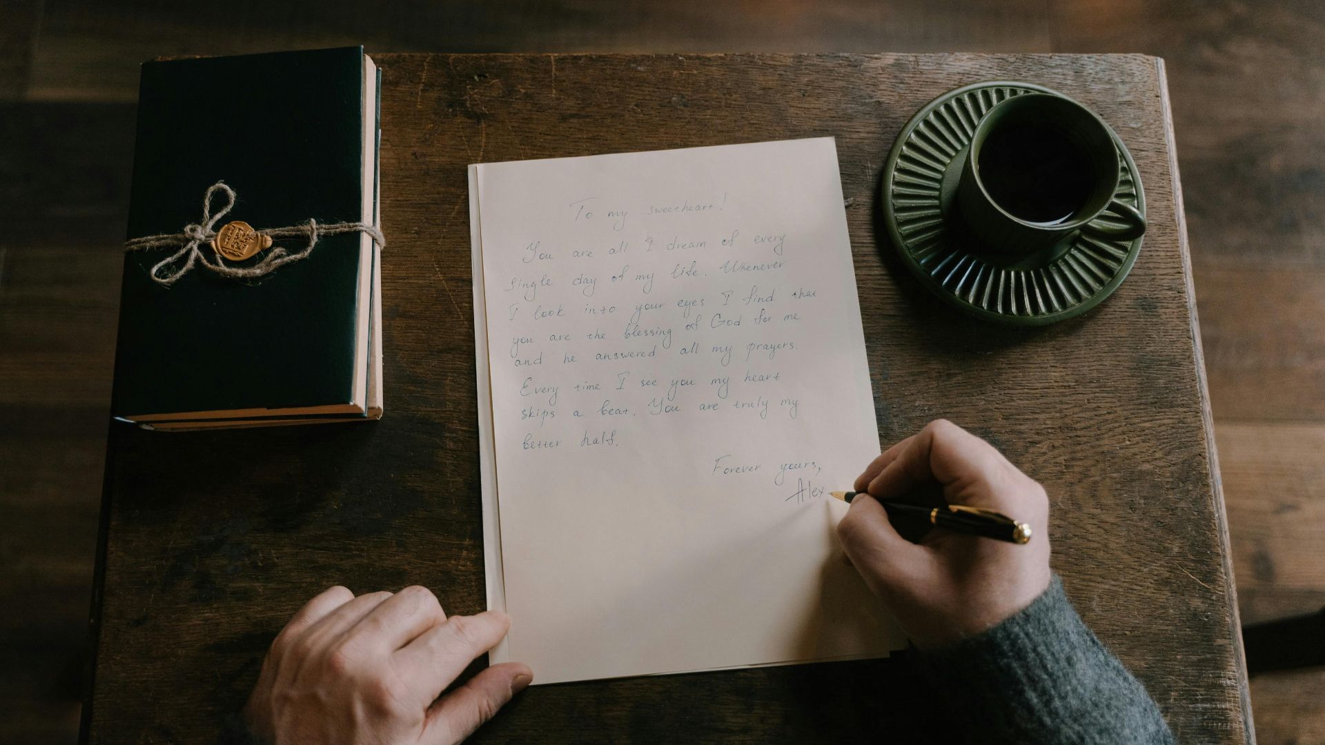 9. Les lettres manuscrites comme principal moyen de communication à distance