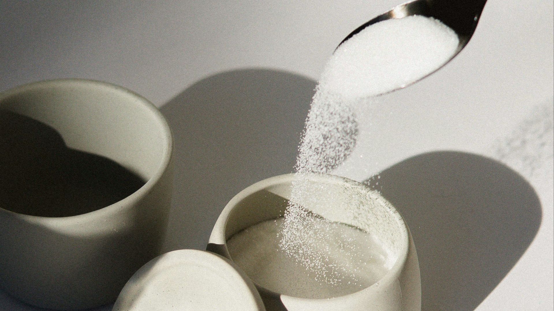 13. Compenser les hypoglycémies par une consommation excessive de sucre
