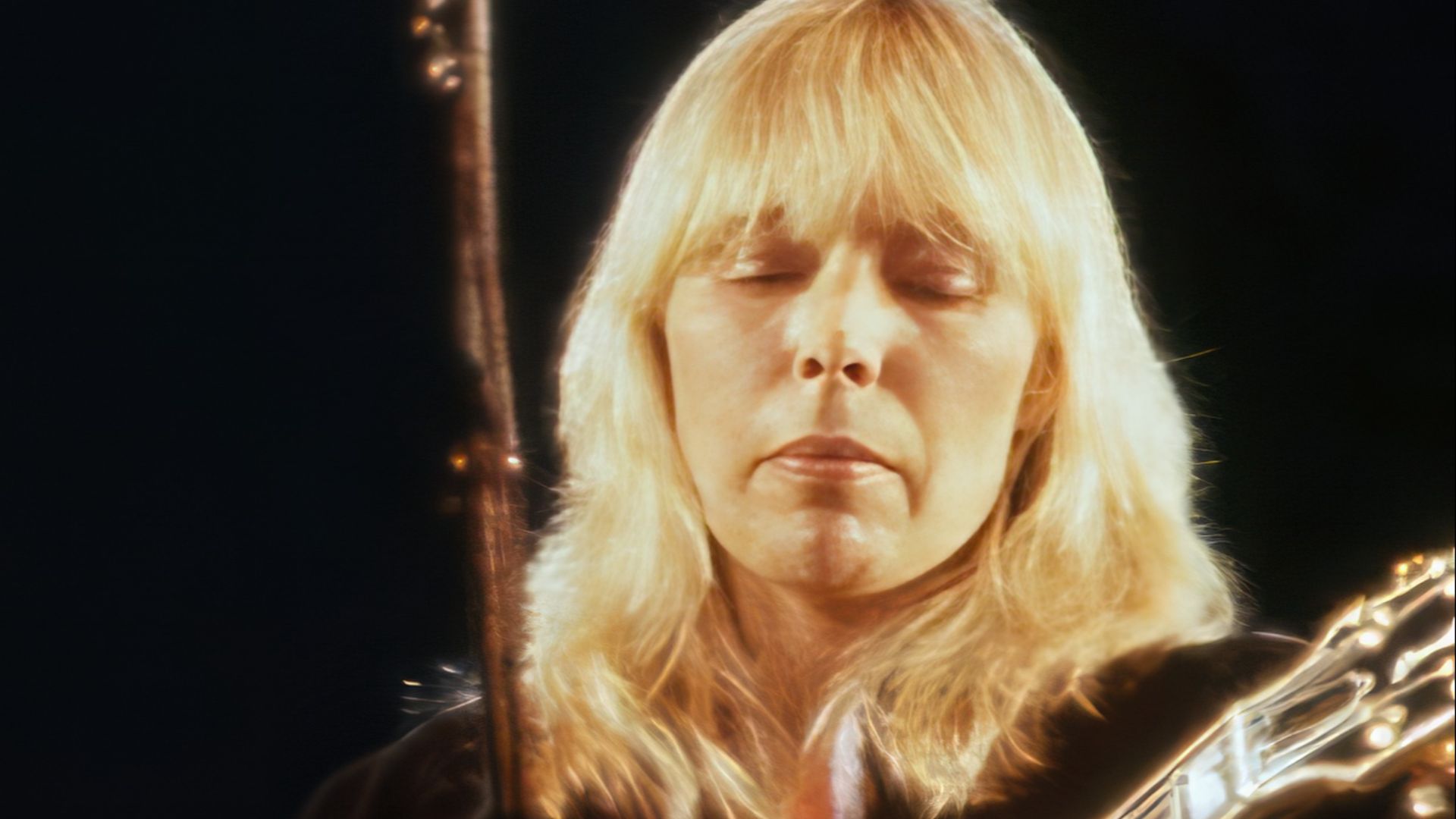 9. Joni Mitchell se lance dans le jazz