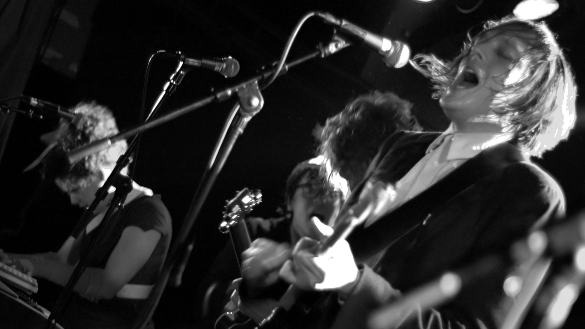 18. Arcade Fire s'éloigne de ses racines indie