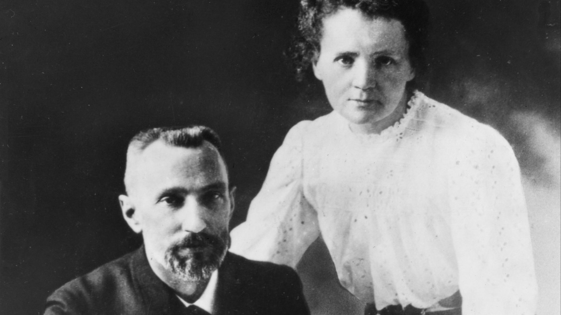 12. Pierre et Marie Curie
