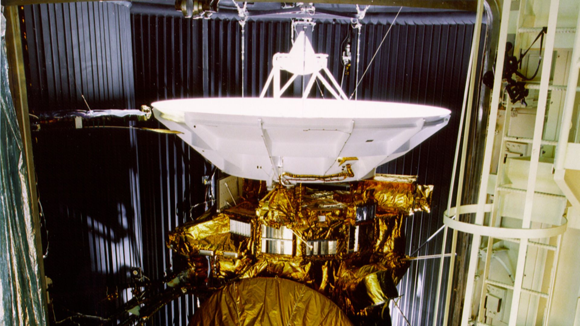6. Cassini-Huygens