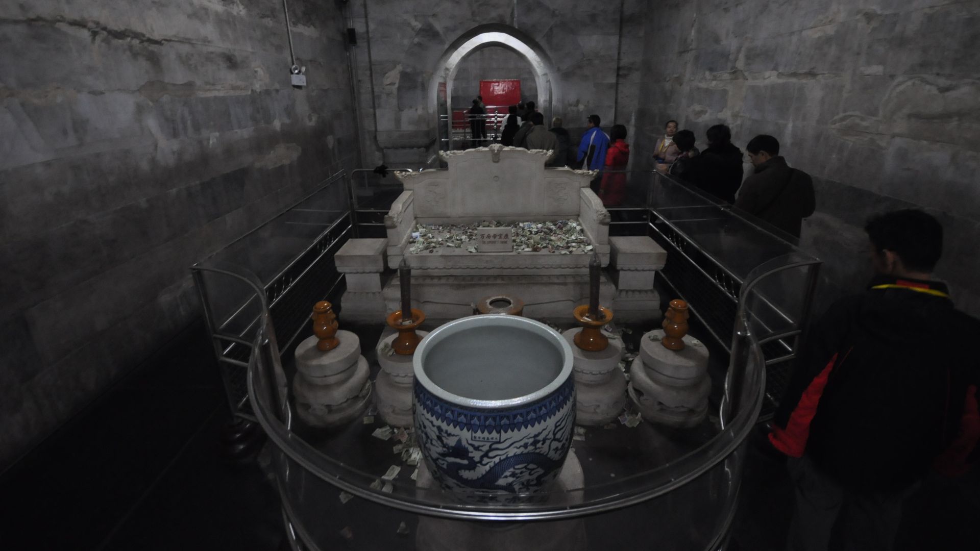 8. Le mausolée de Dingling