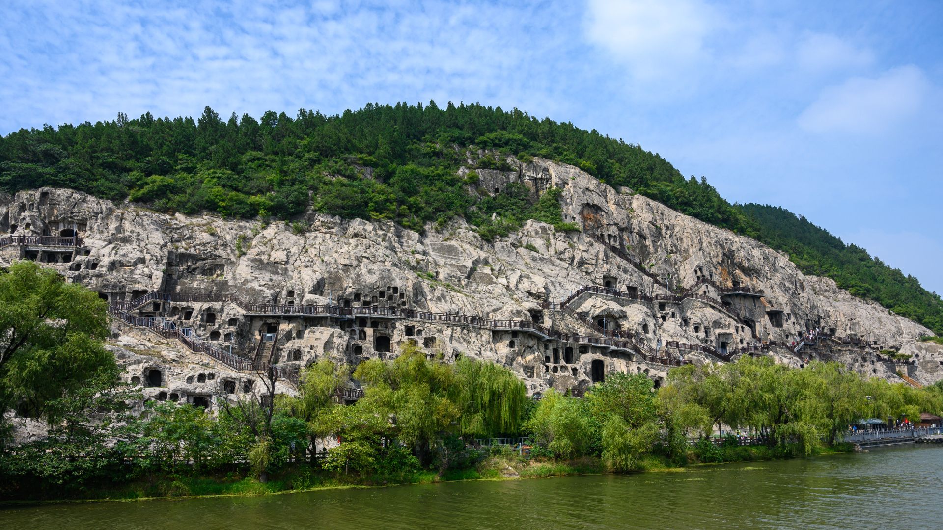 17. Les grottes de Longmen