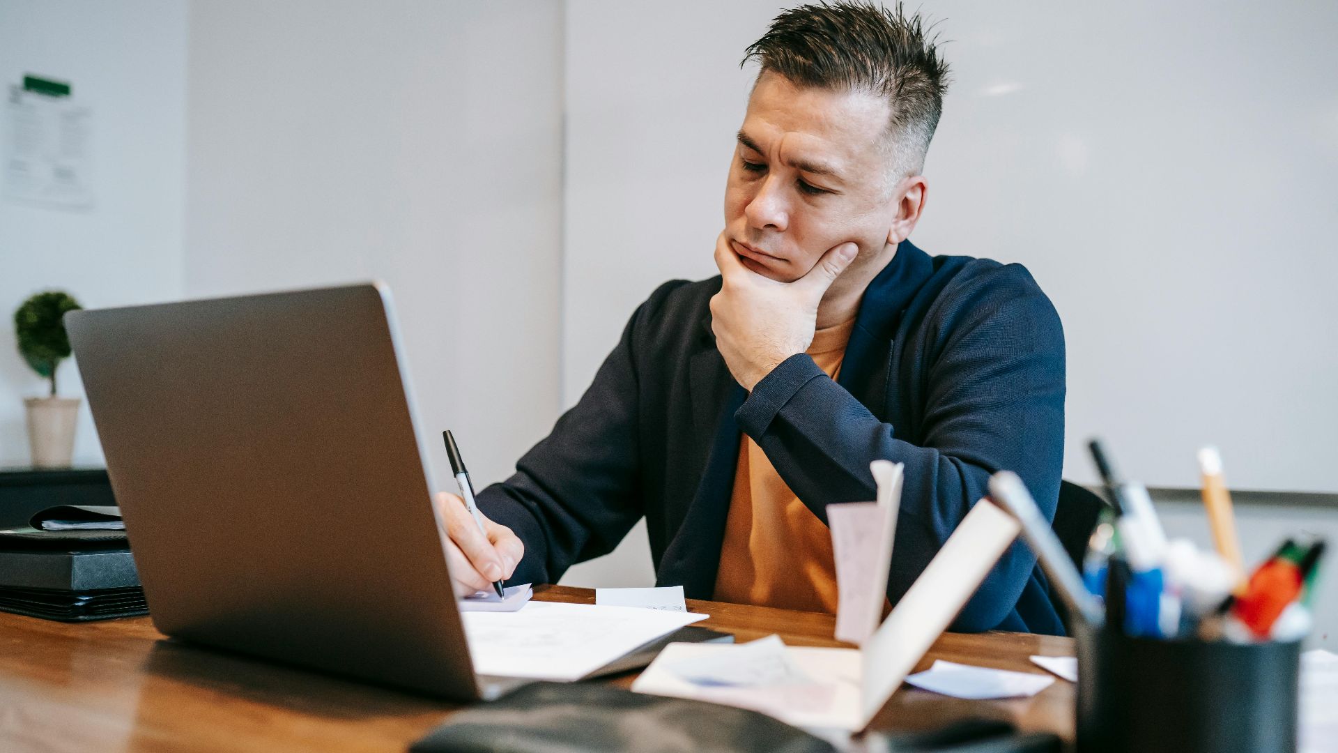 4. Besoins répétés de cautionnement