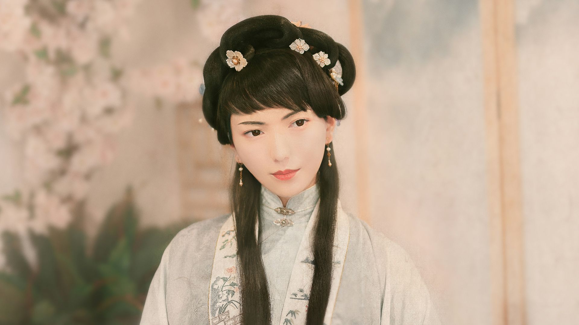 20. La couronne était lourde, même lorsqu'elle scintillait