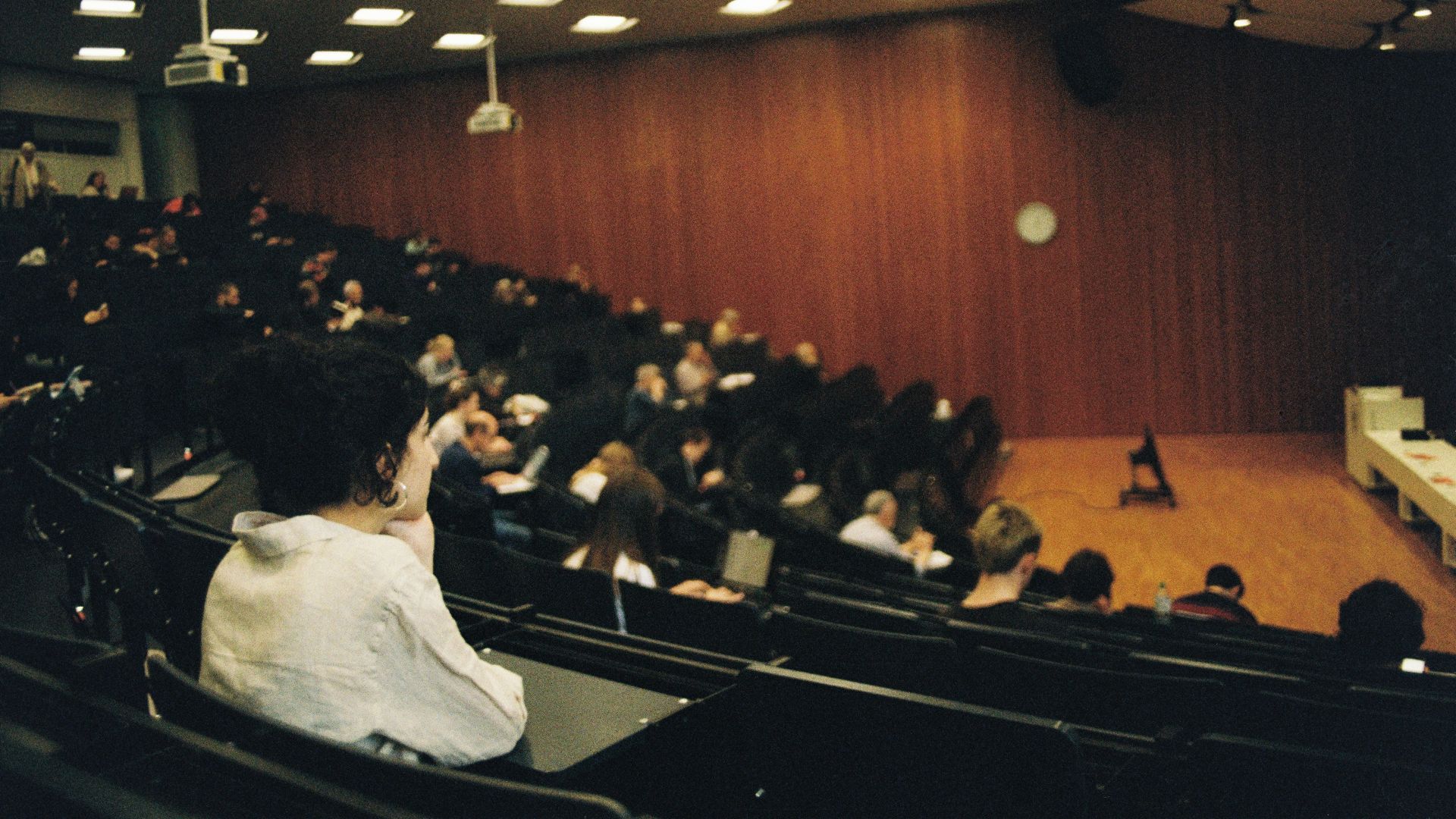 8. Retournez à l'école ou suivez des cours en ligne