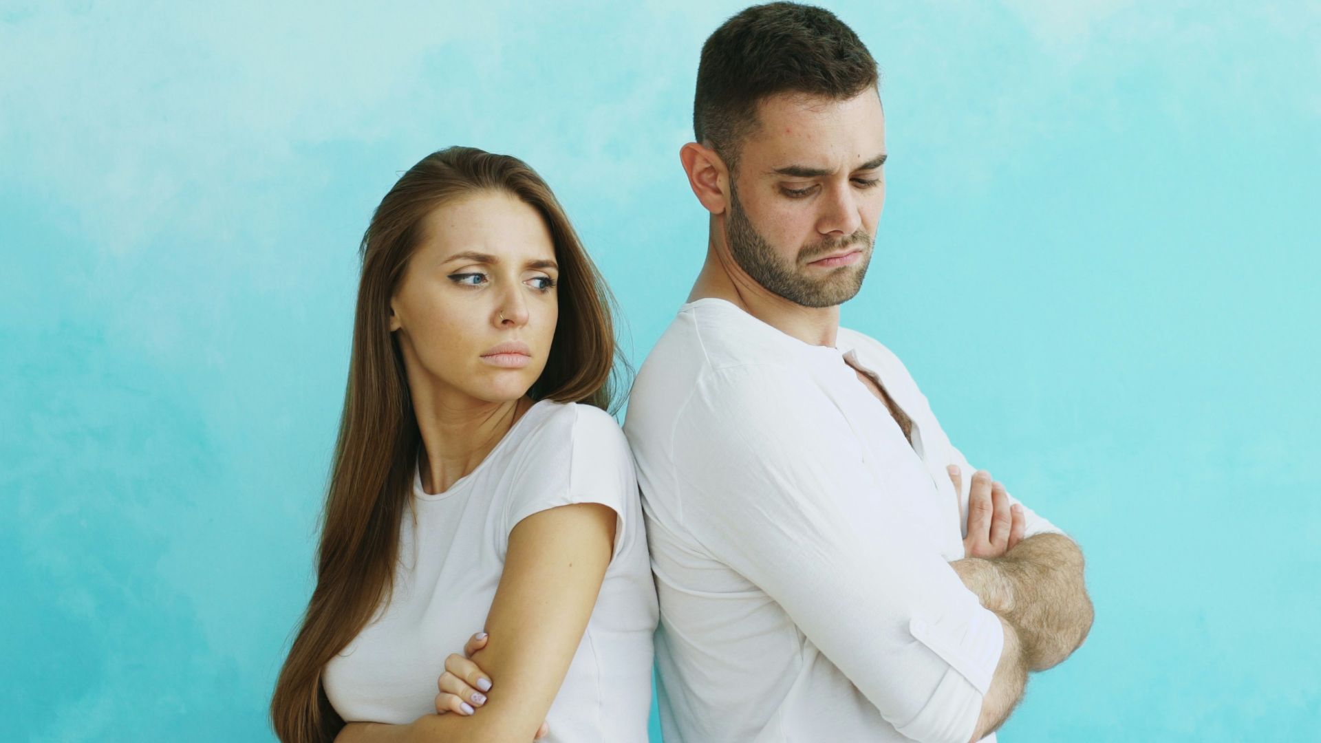 Compatibilité zodiacale : 10 signes du zodiaque faits pour être meilleurs amis et 10 qui sont susceptibles d’être ennemis