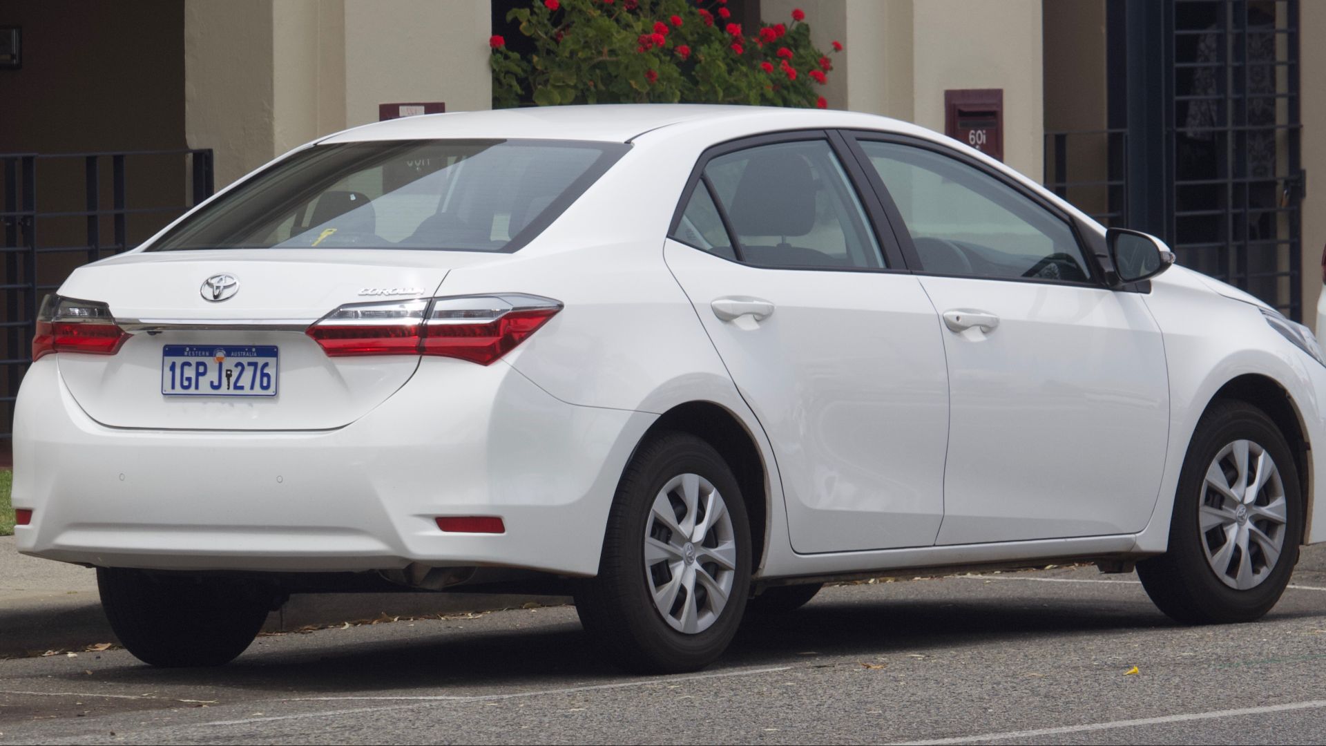 2. Toyota Corolla et Camry avec accélération soudaine