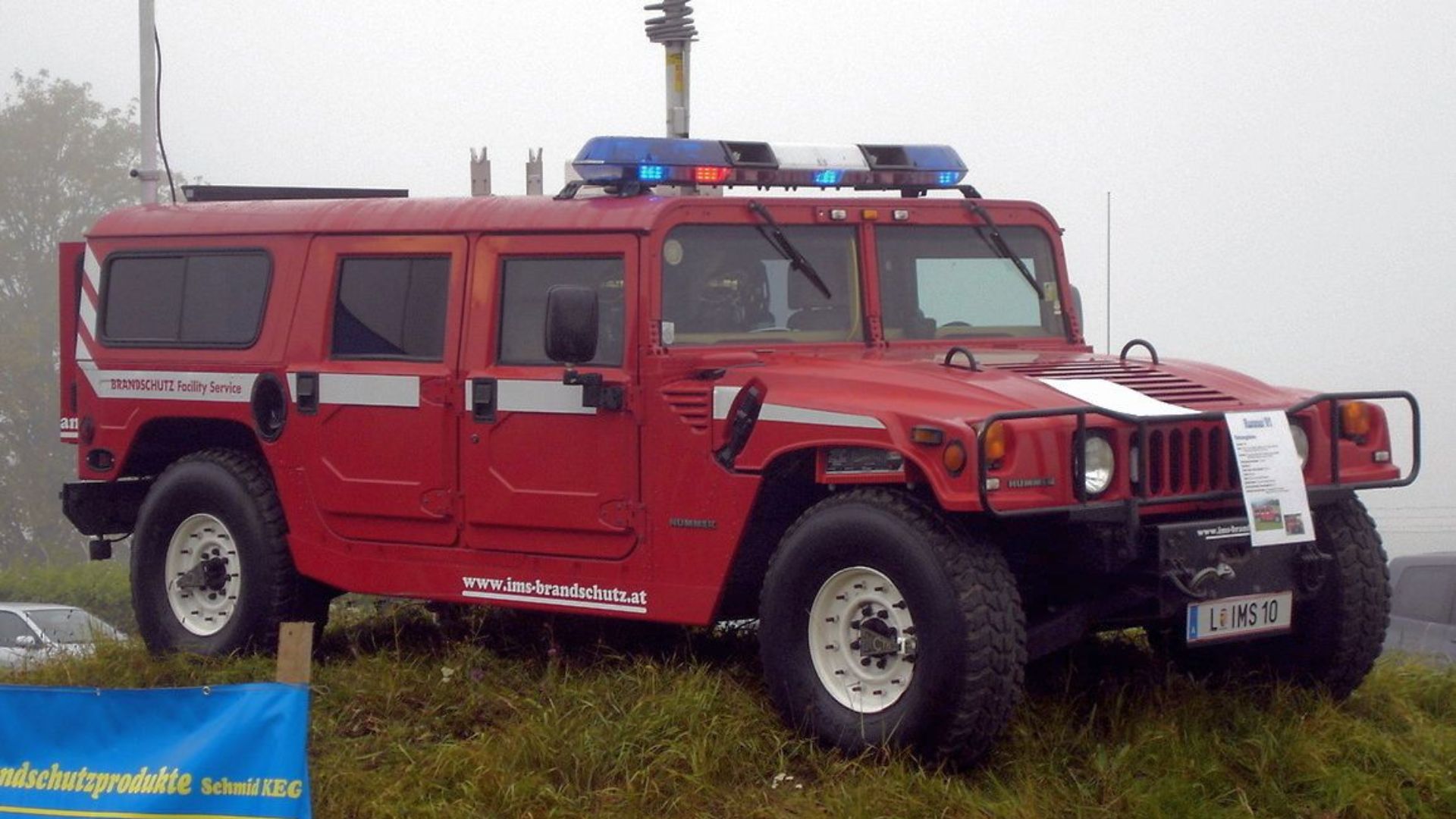 1. Hummer H1