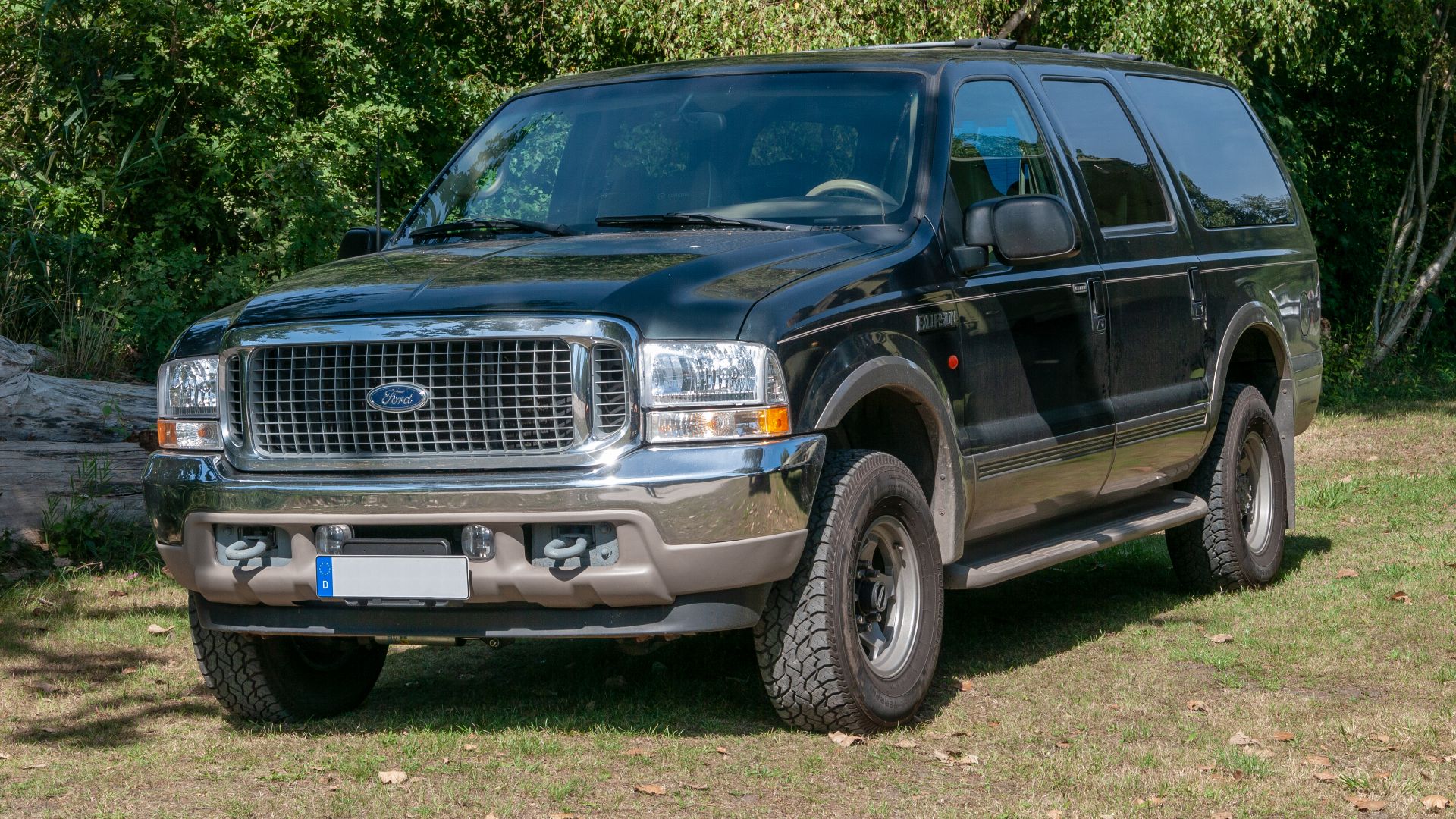 4. Ford Excursion