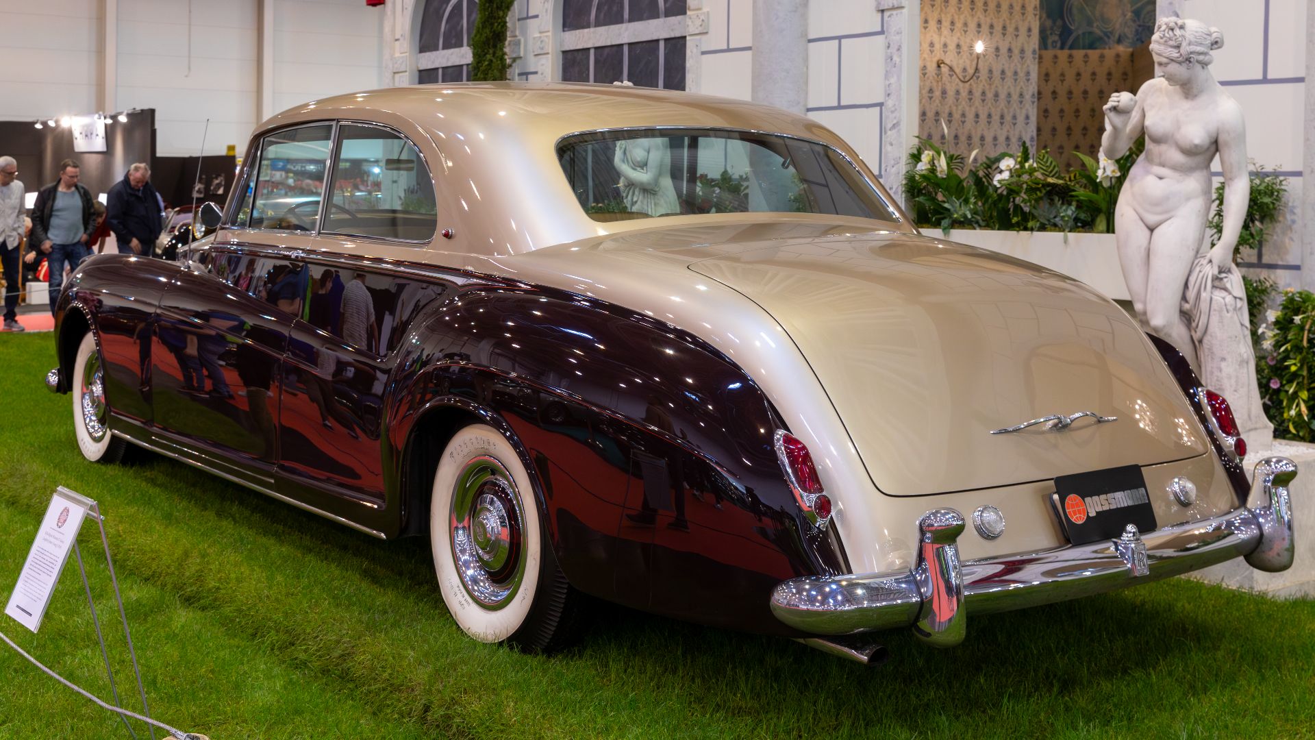 7. Rolls-Royce Phantom