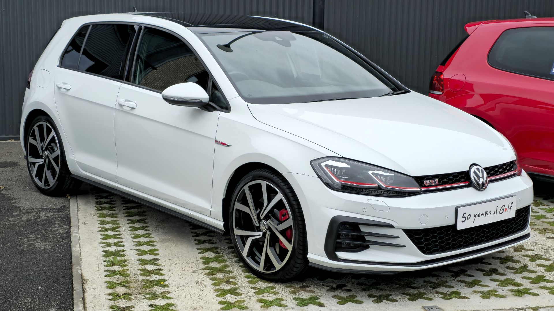 16. Volkswagen Golf GTI Mk7