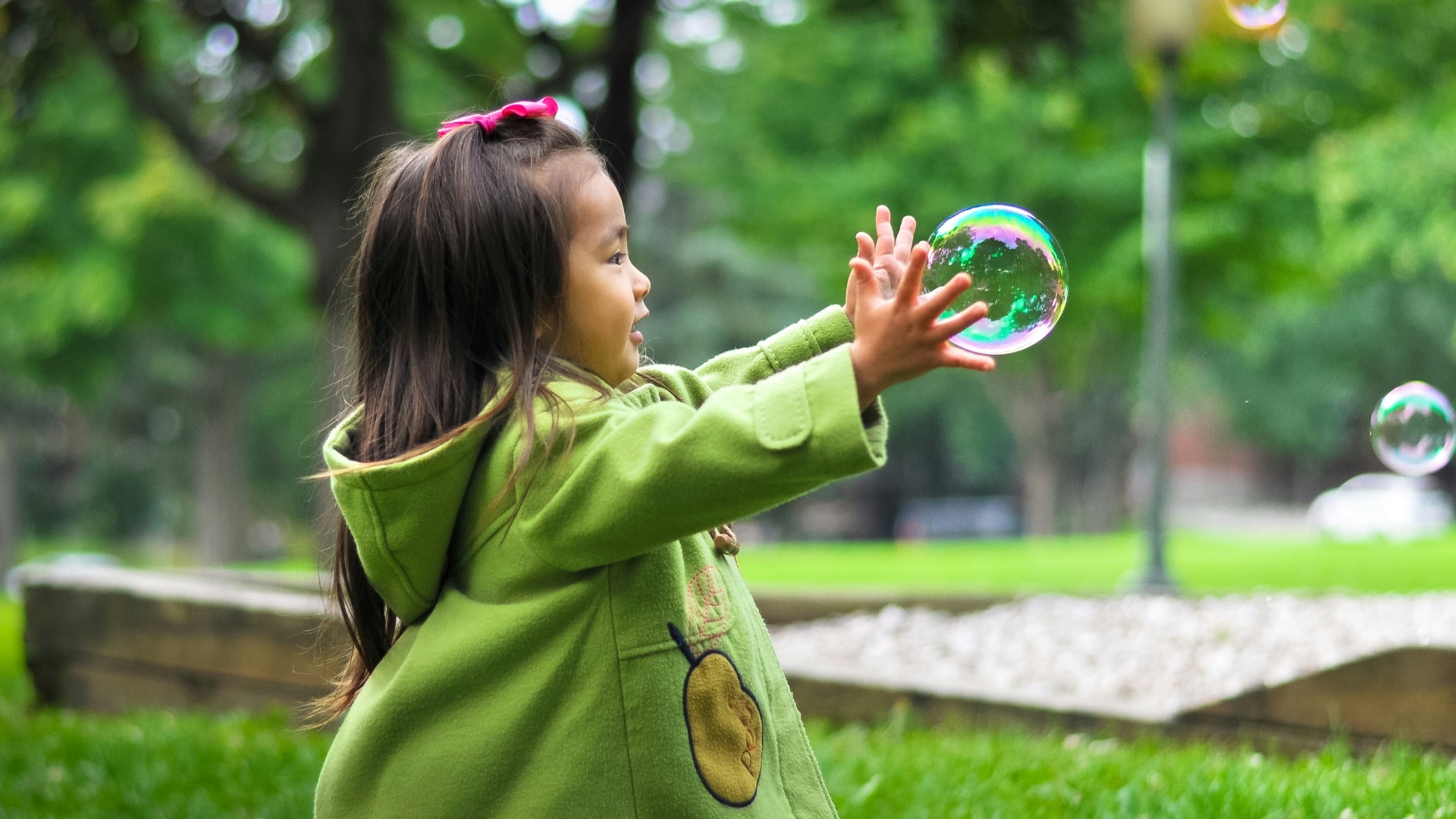 4. Photos et vidéos d'enfants sans consentement explicite