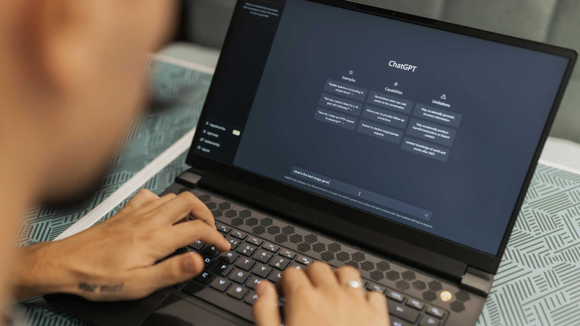 6. Omettent les récits non occidentaux