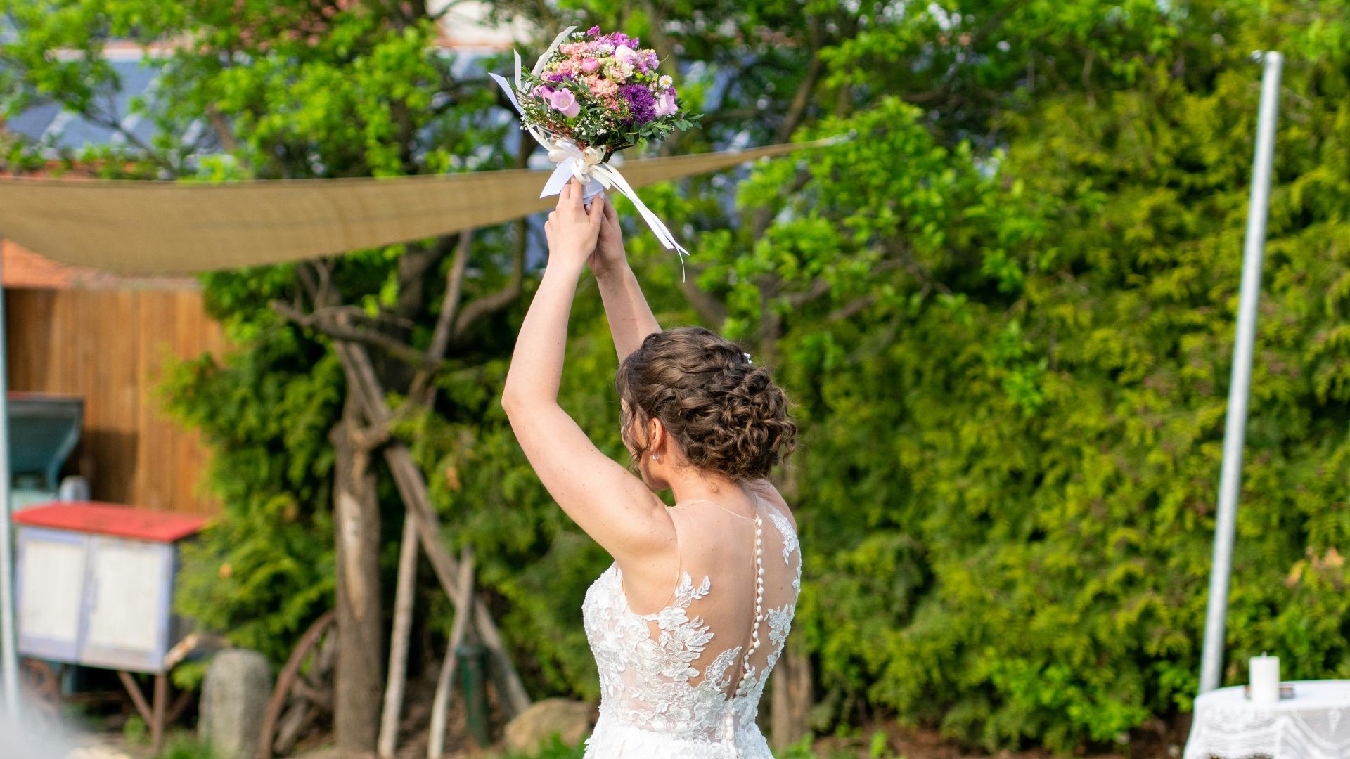 4. Lancer du bouquet