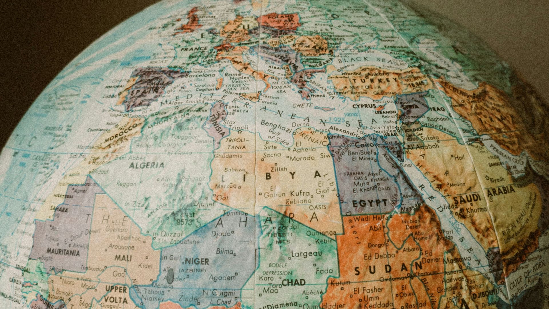 14. La surexpansion affaiblit les nations