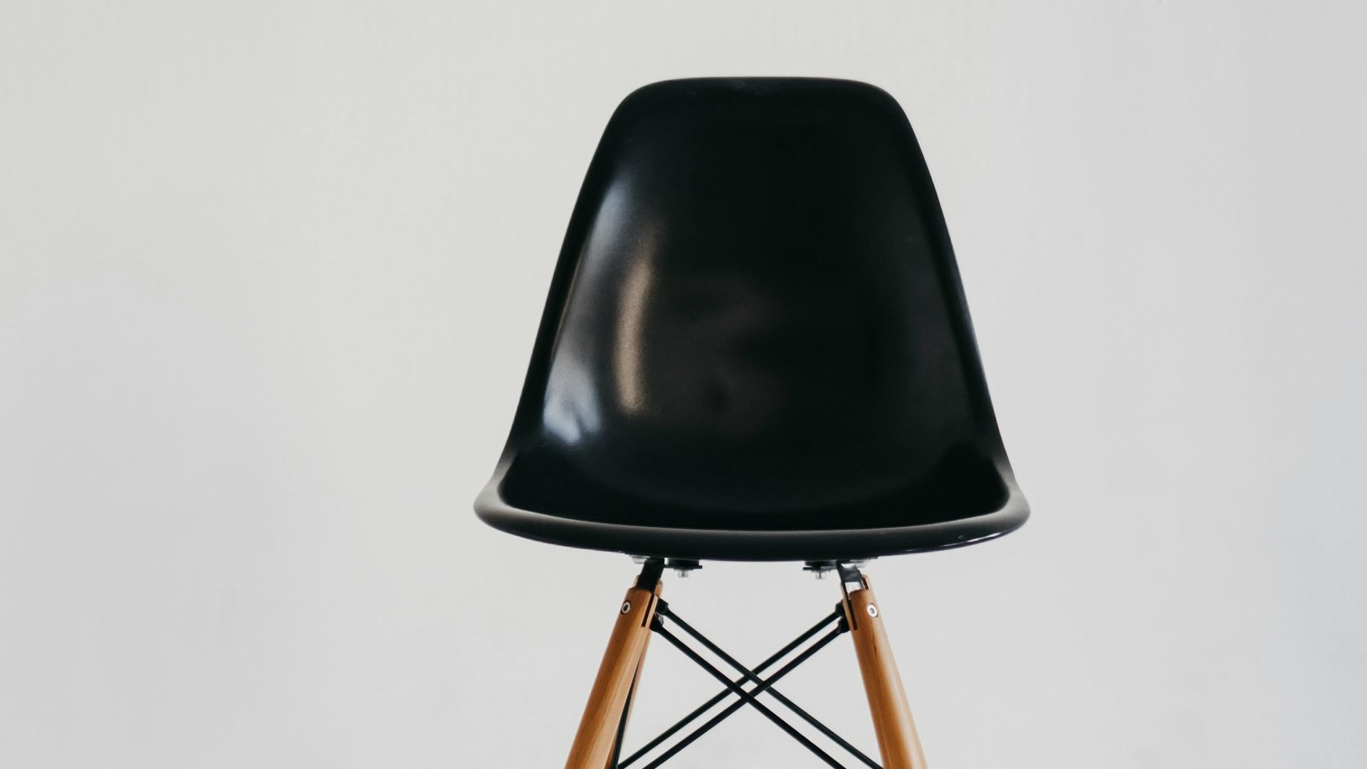 1. Squats sur chaise