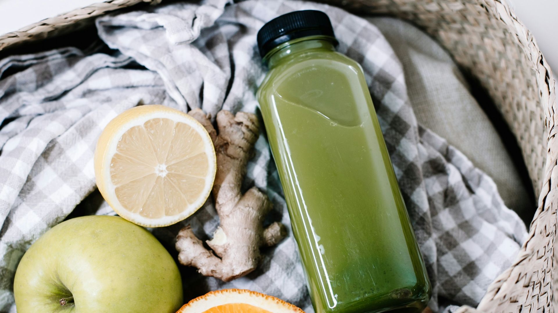 1. Faites une cure détox pour éliminer les toxines