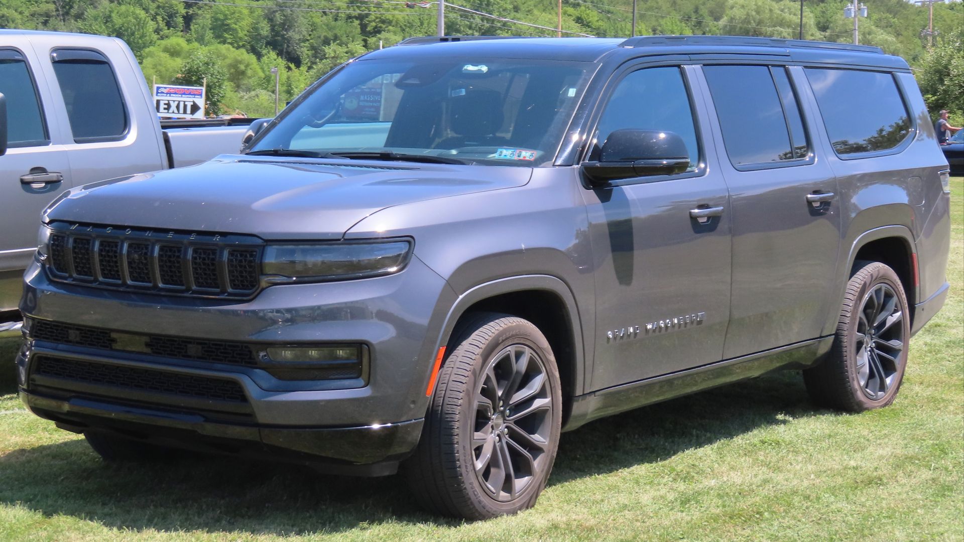 7. Jeep Wagoneer L