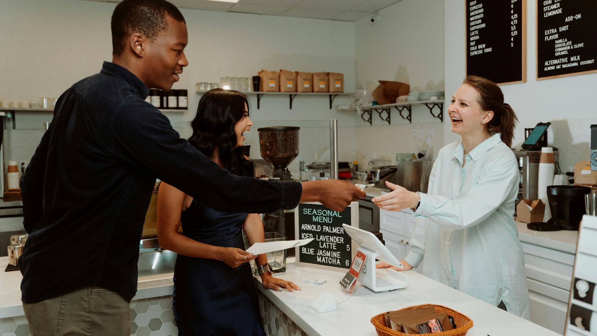 10. Les pourboires créent une inégalité de traitement entre les clients