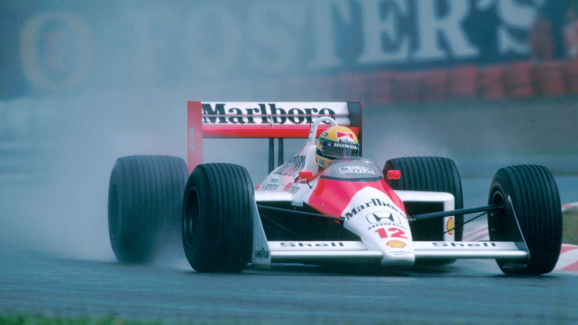 11. La MP4/4 a remporté 15 des 16 courses en 1988