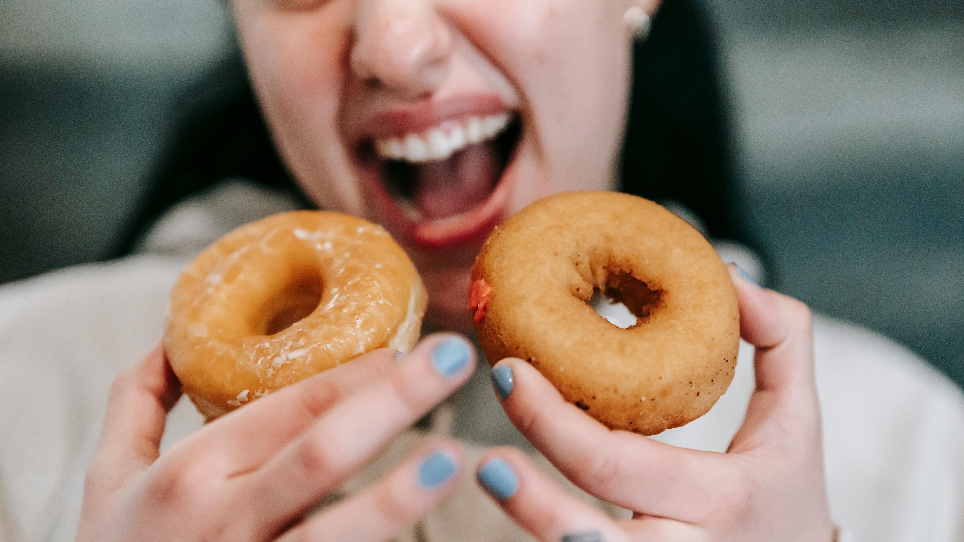 10 façons simples de réduire votre consommation de sucre et 10 changements immédiats que vous remarquerez