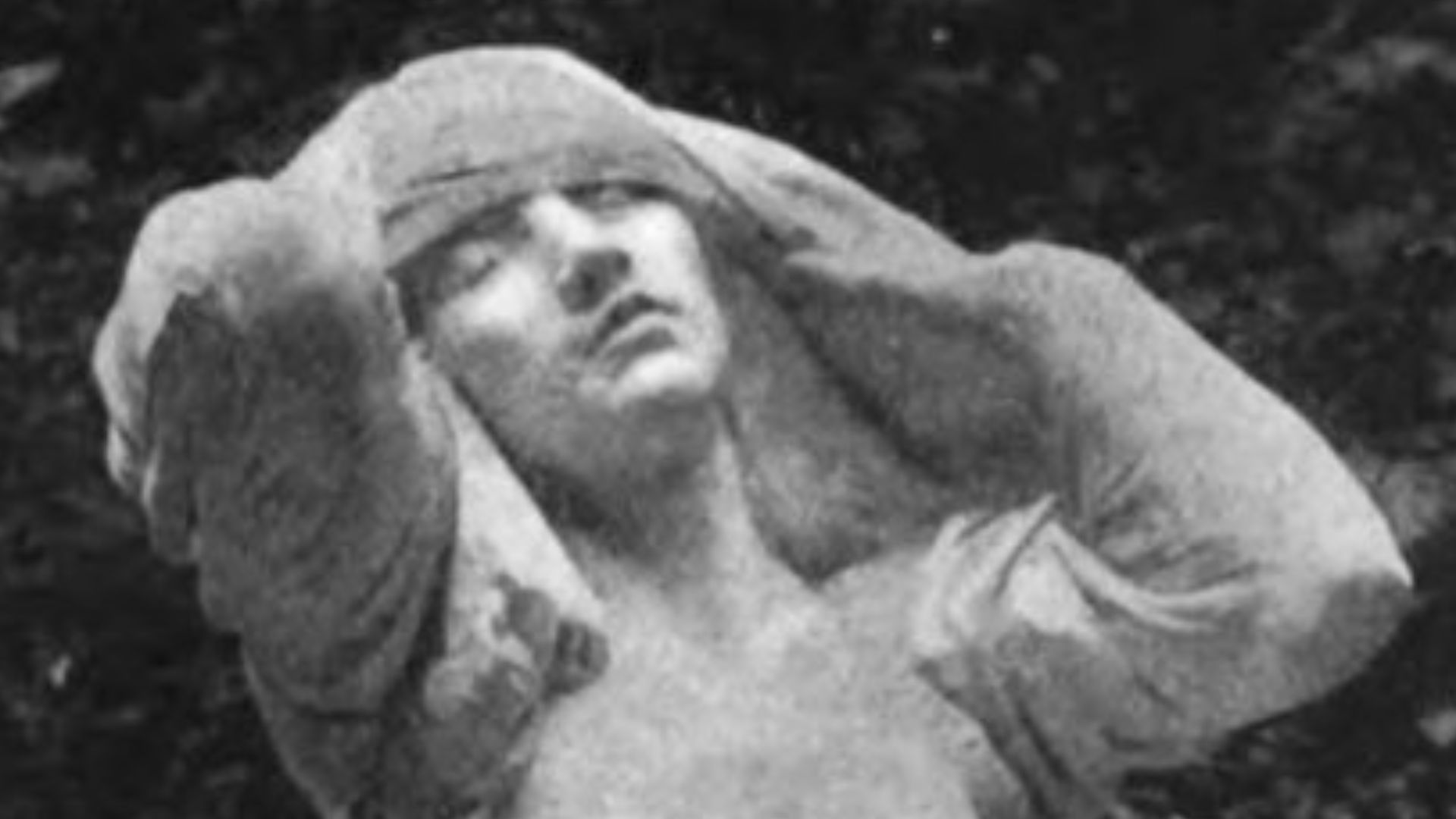 8. Ananké, la Nécessité