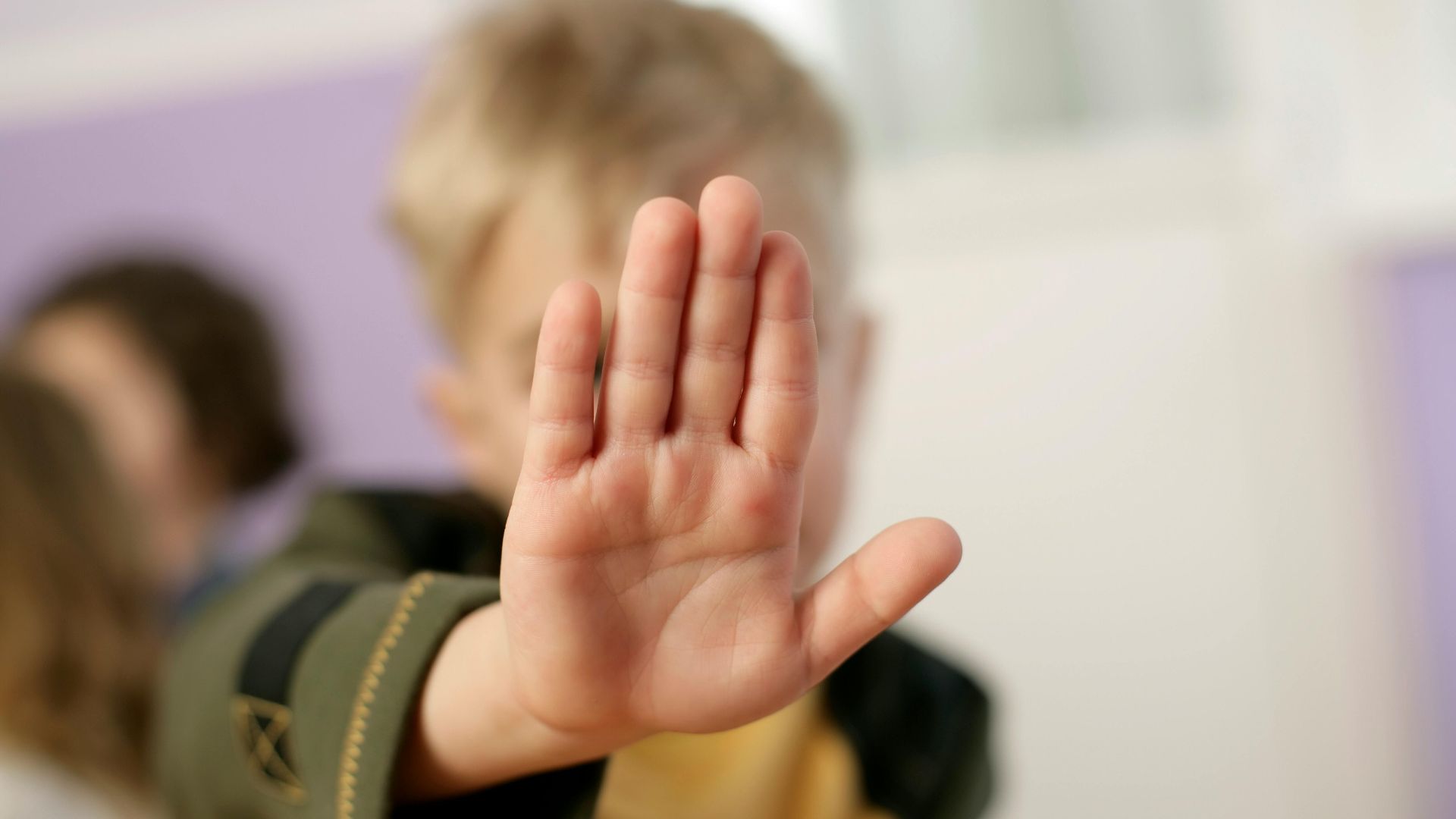 6. Langage ou gestes inappropriés