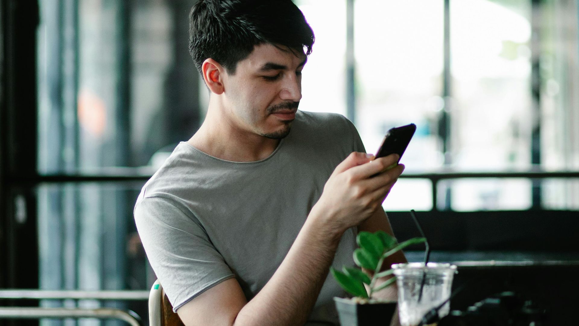 1. Inquiétude persistante au sujet des interactions quotidiennes