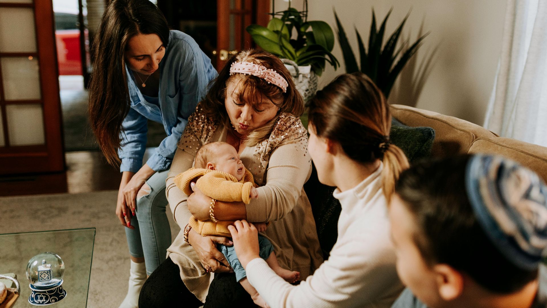 9. Risque moindre d'isolement post-partum
