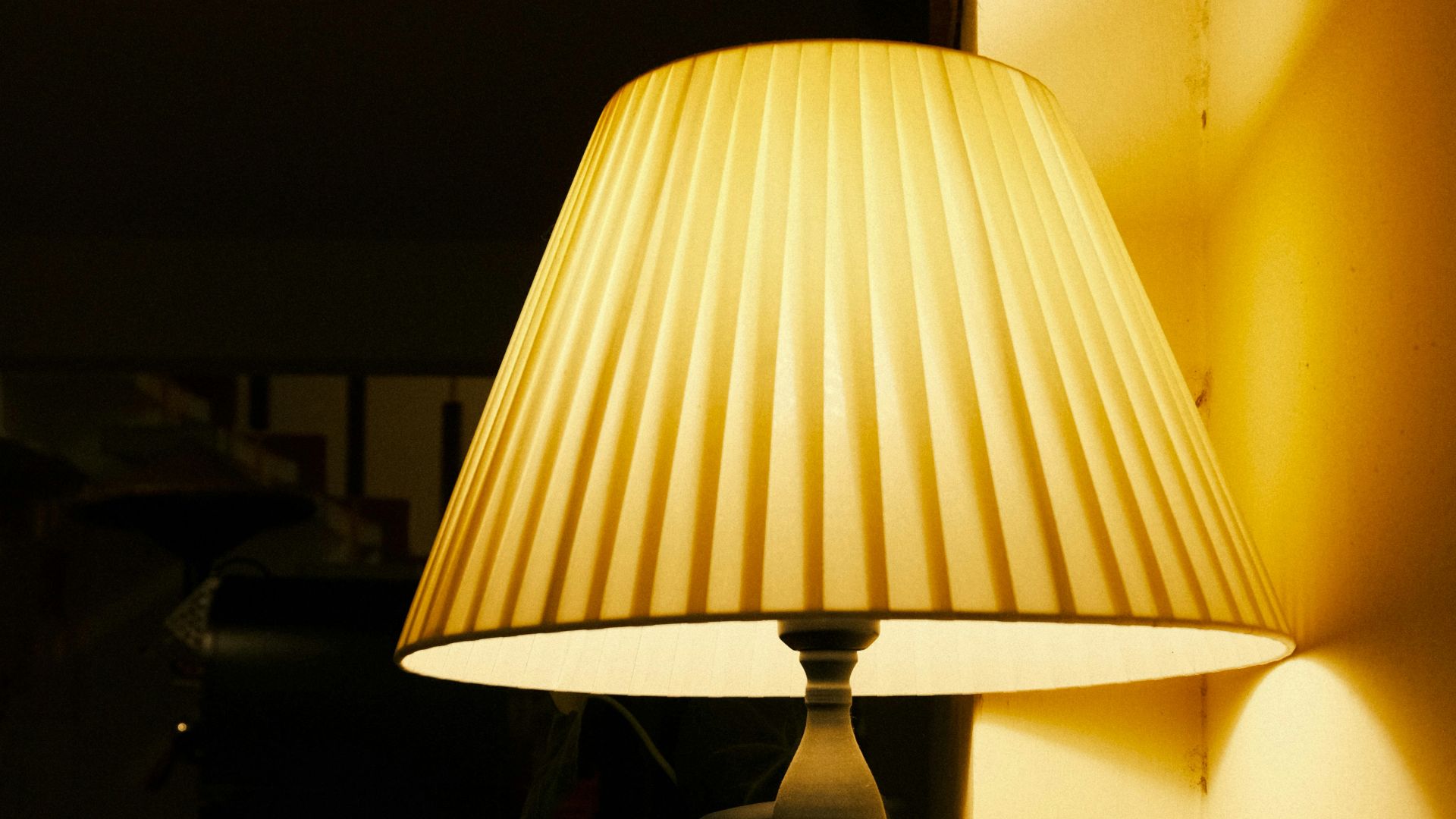 20. Lumio (lampe en forme de livre)