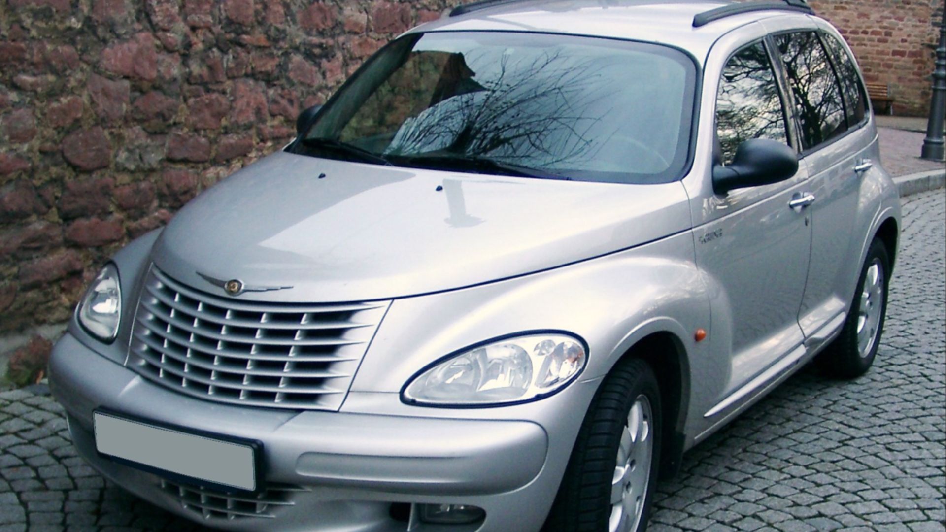 7. Chrysler 200