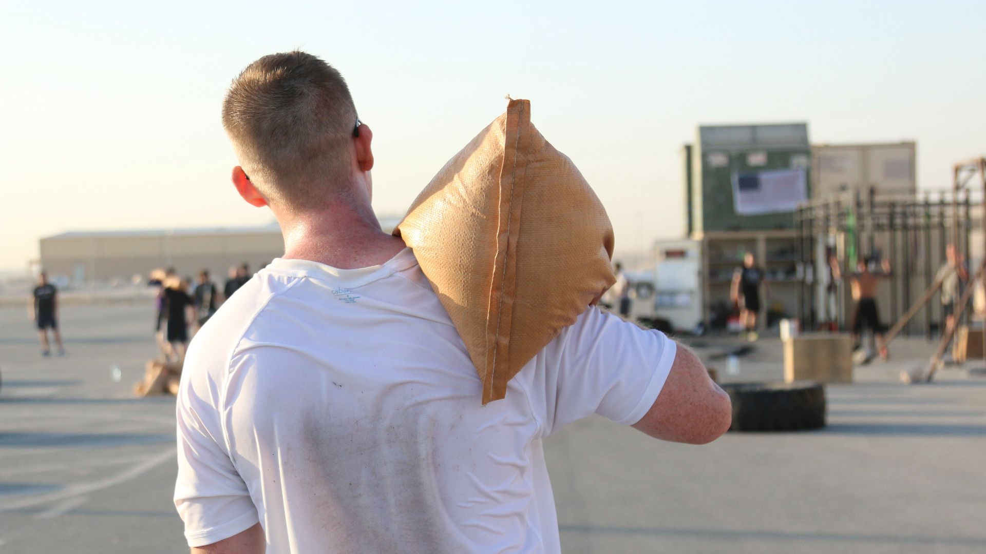 19. Ses exploits en dehors du terrain ont nui à sa santé