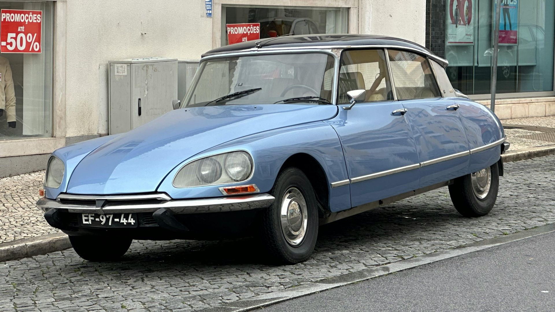 18. Citroën DS