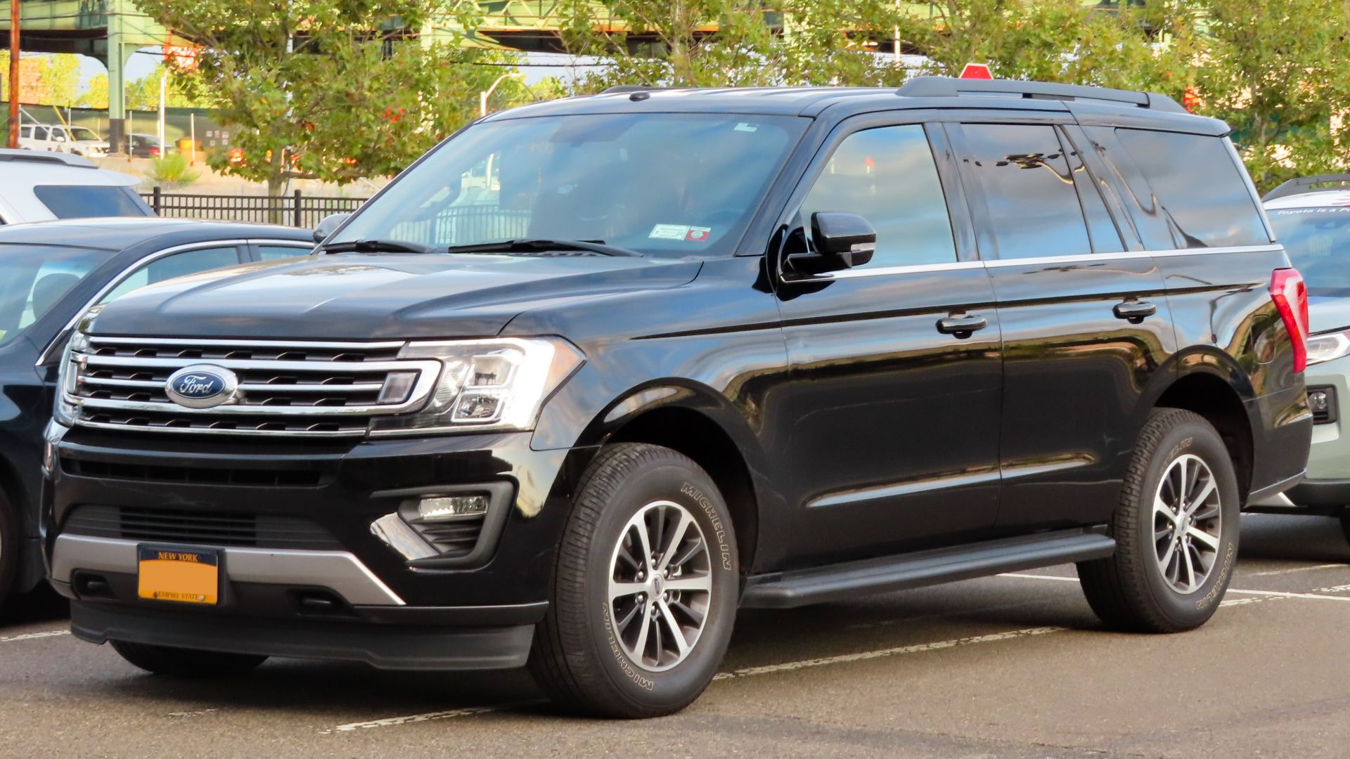 1. Ford Expedition