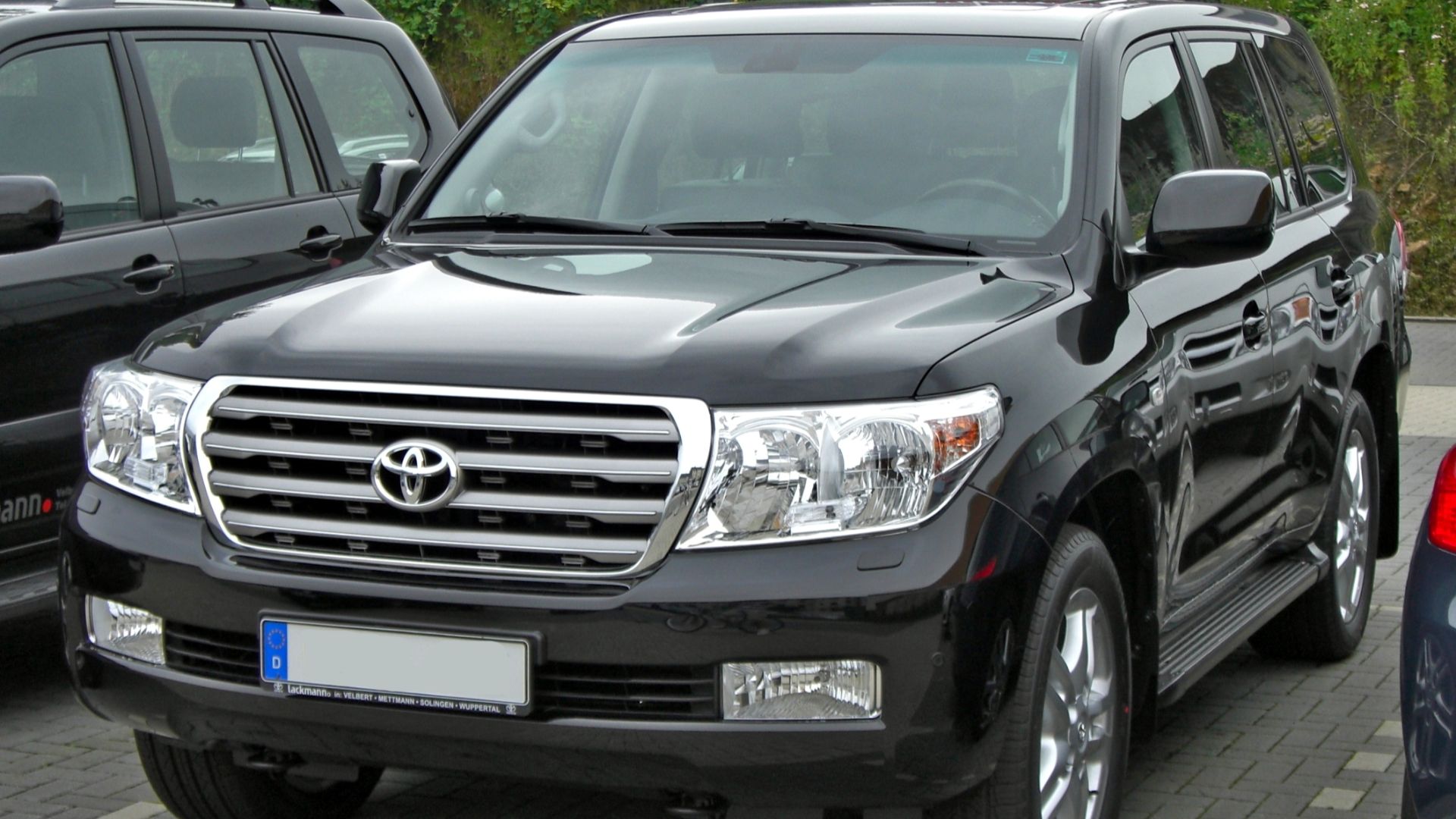 9. Toyota Land Cruiser