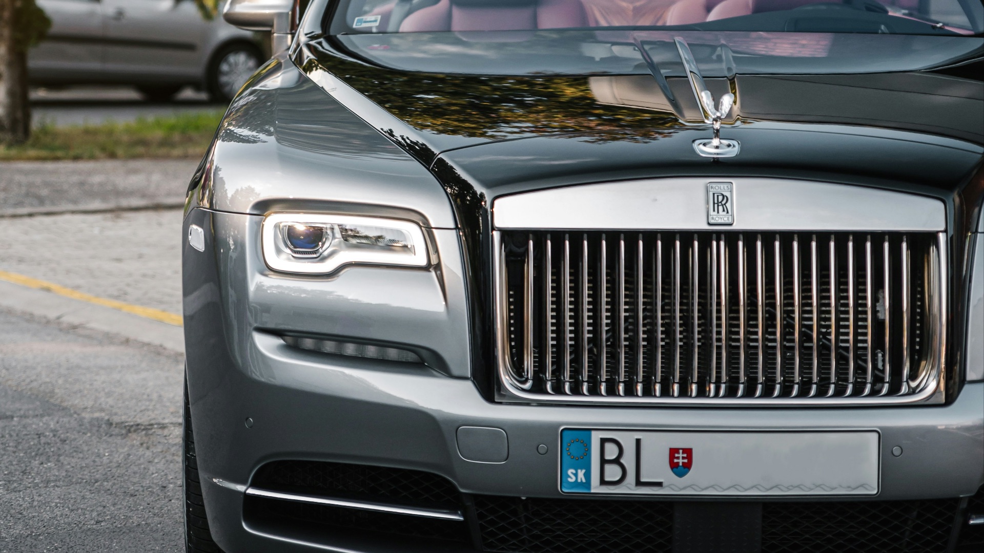 19. Vous conduisez une voiture de luxe