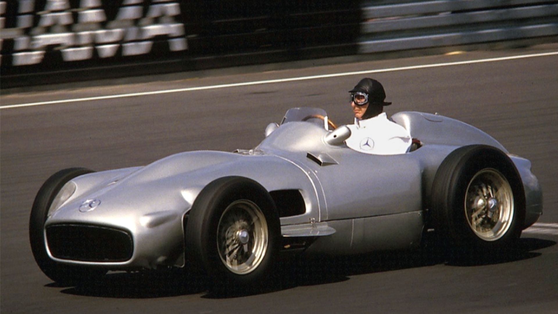 3. Juan Manuel Fangio