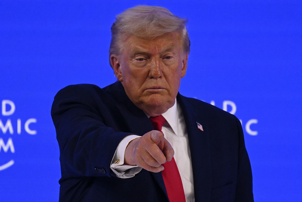 Trump threatens Carney, Canada at WEF