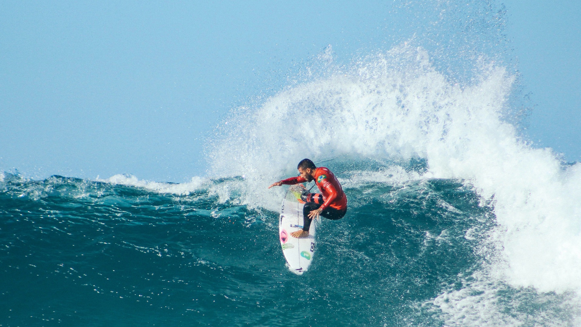 6. Le surf de grosses vagues