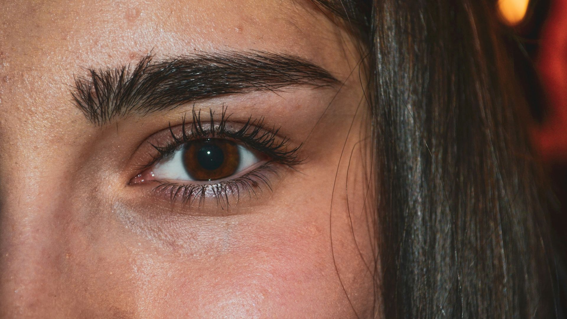2. Sourcils ultra-laminés