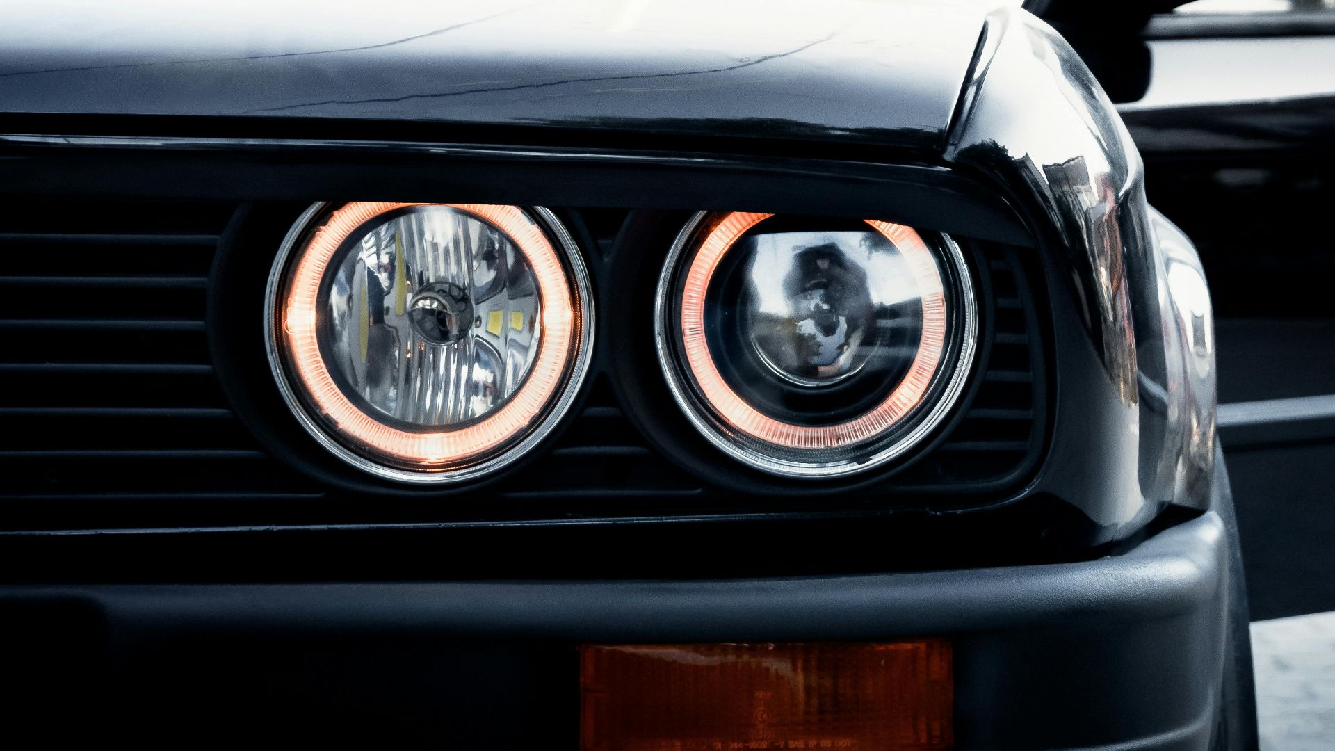 18. BMW Z8