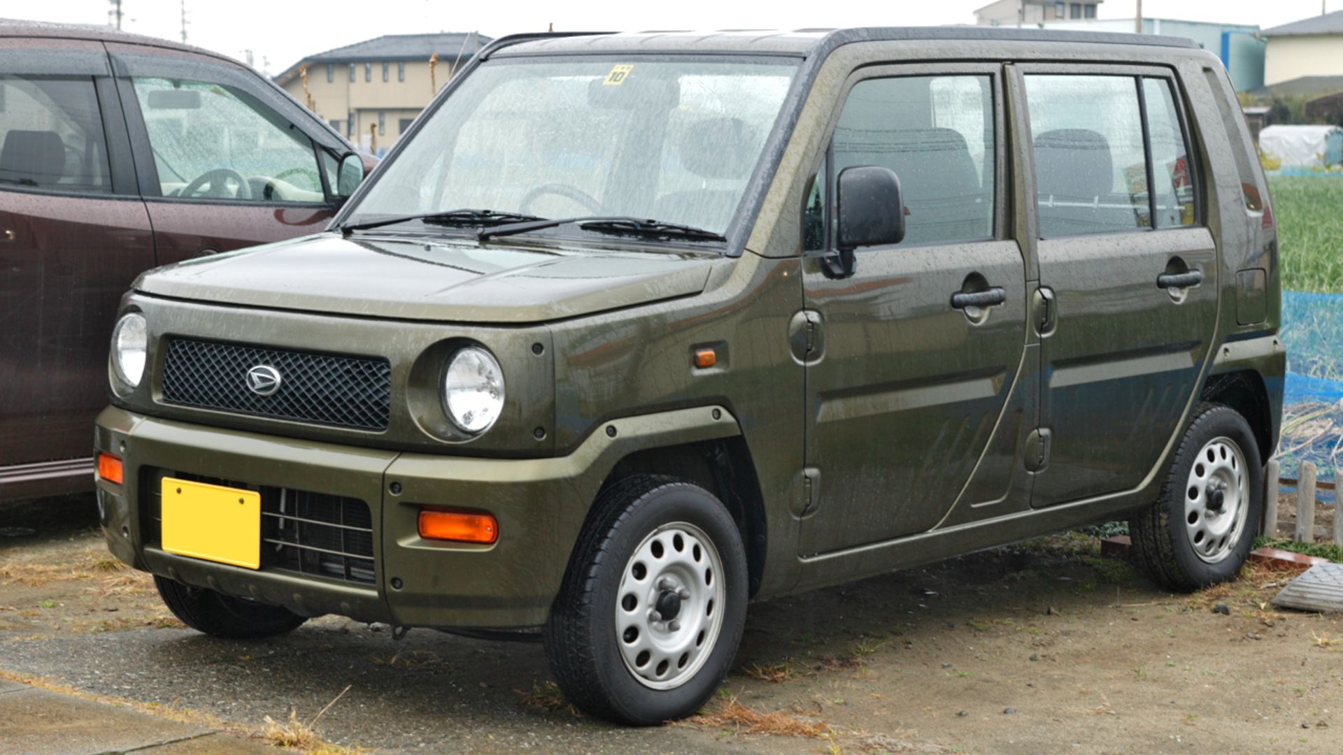 10. Daihatsu Naked