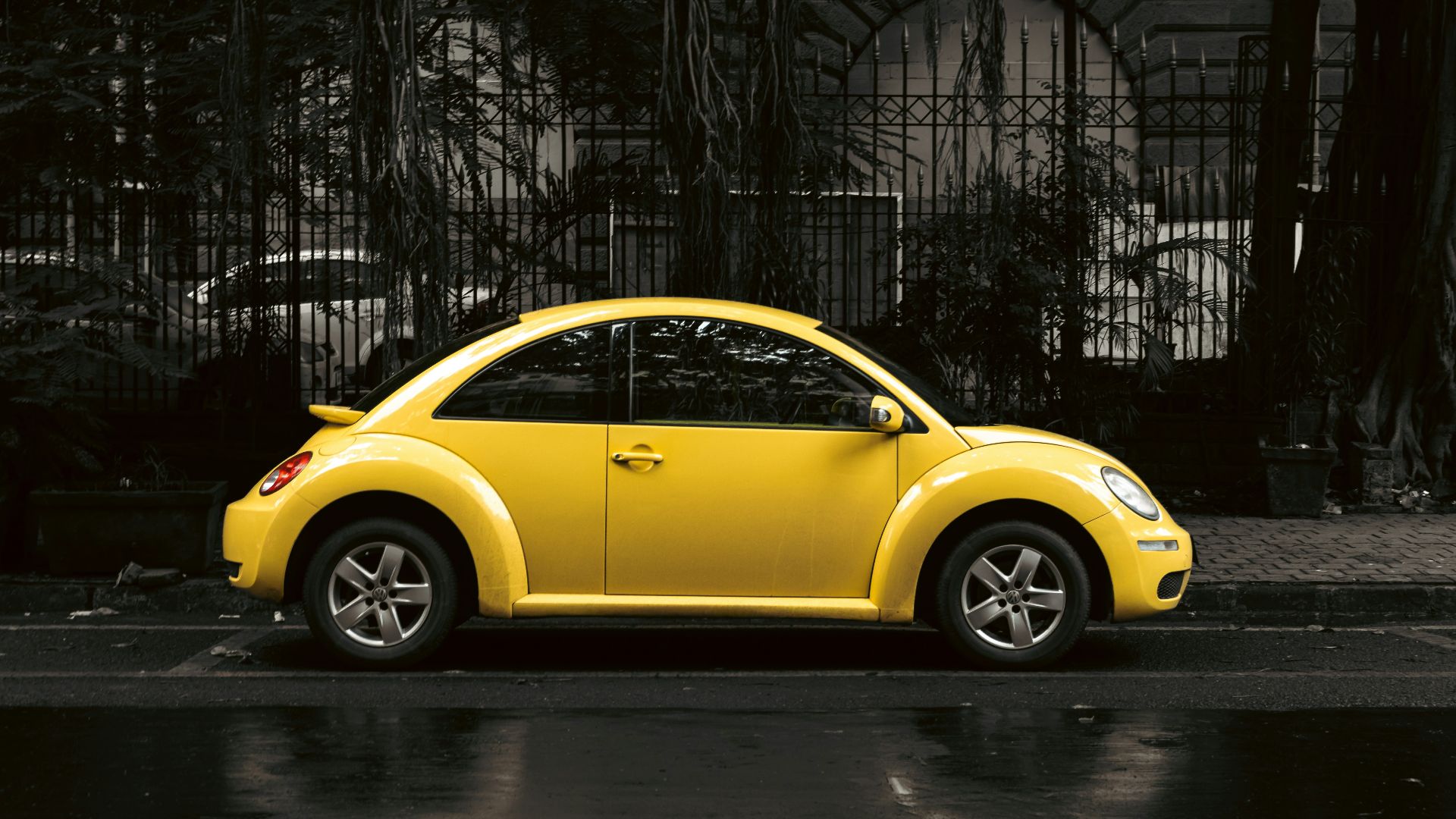 9. Volkswagen New Beetle (1998-2010)