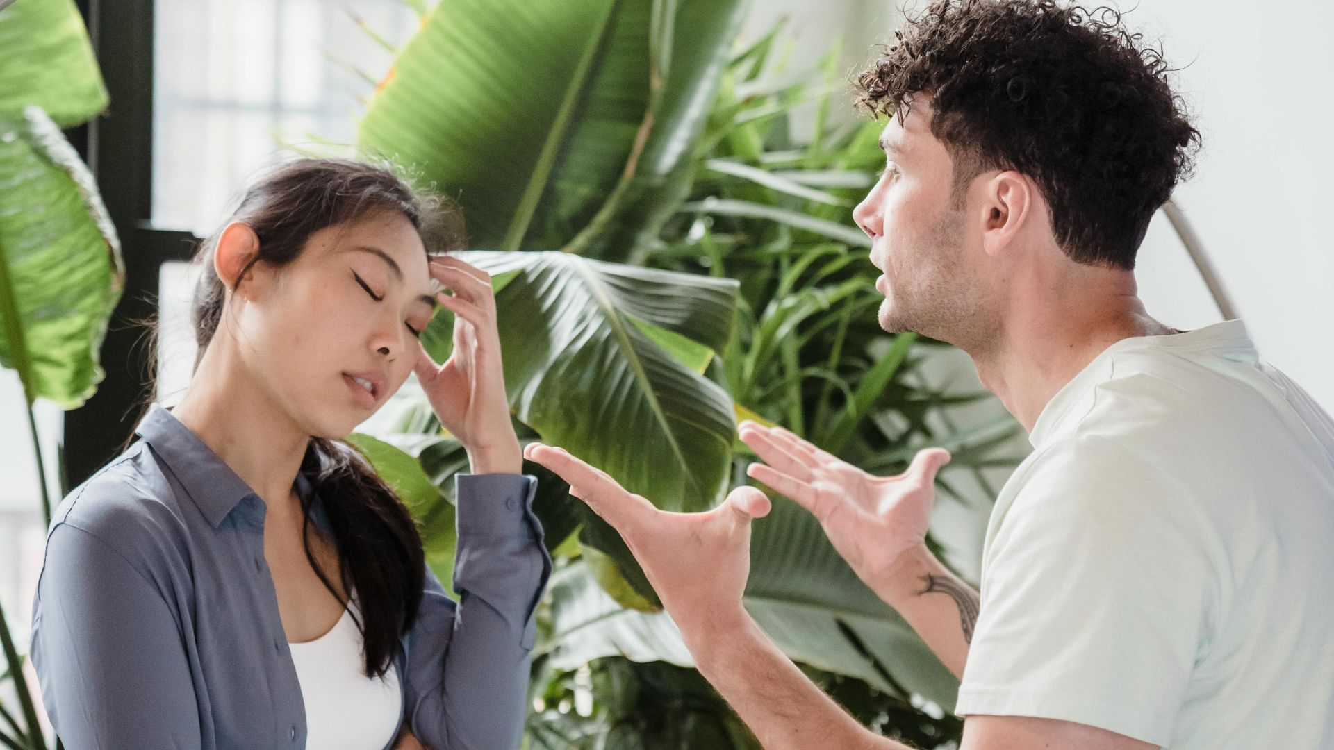 5. Il vous compare constamment à elle