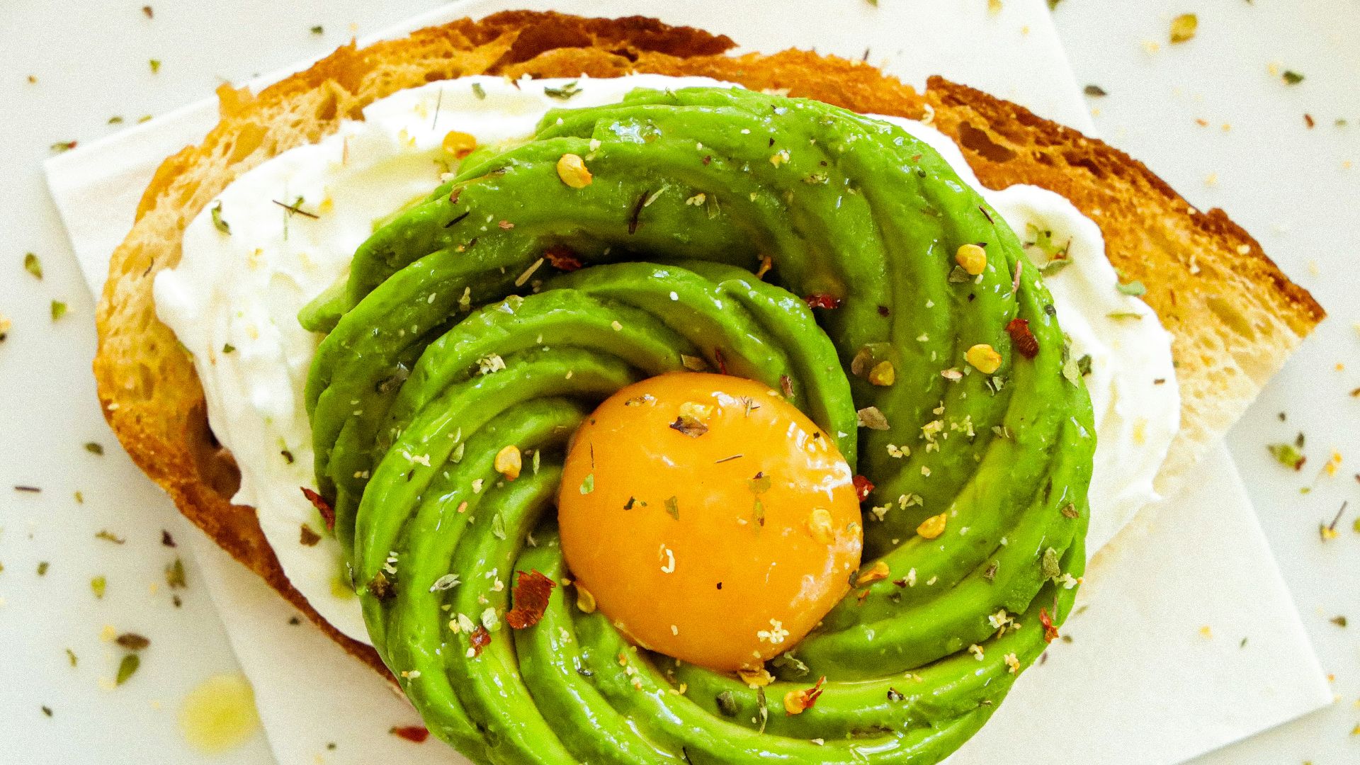 3. Toast à l'avocat et aux œufs