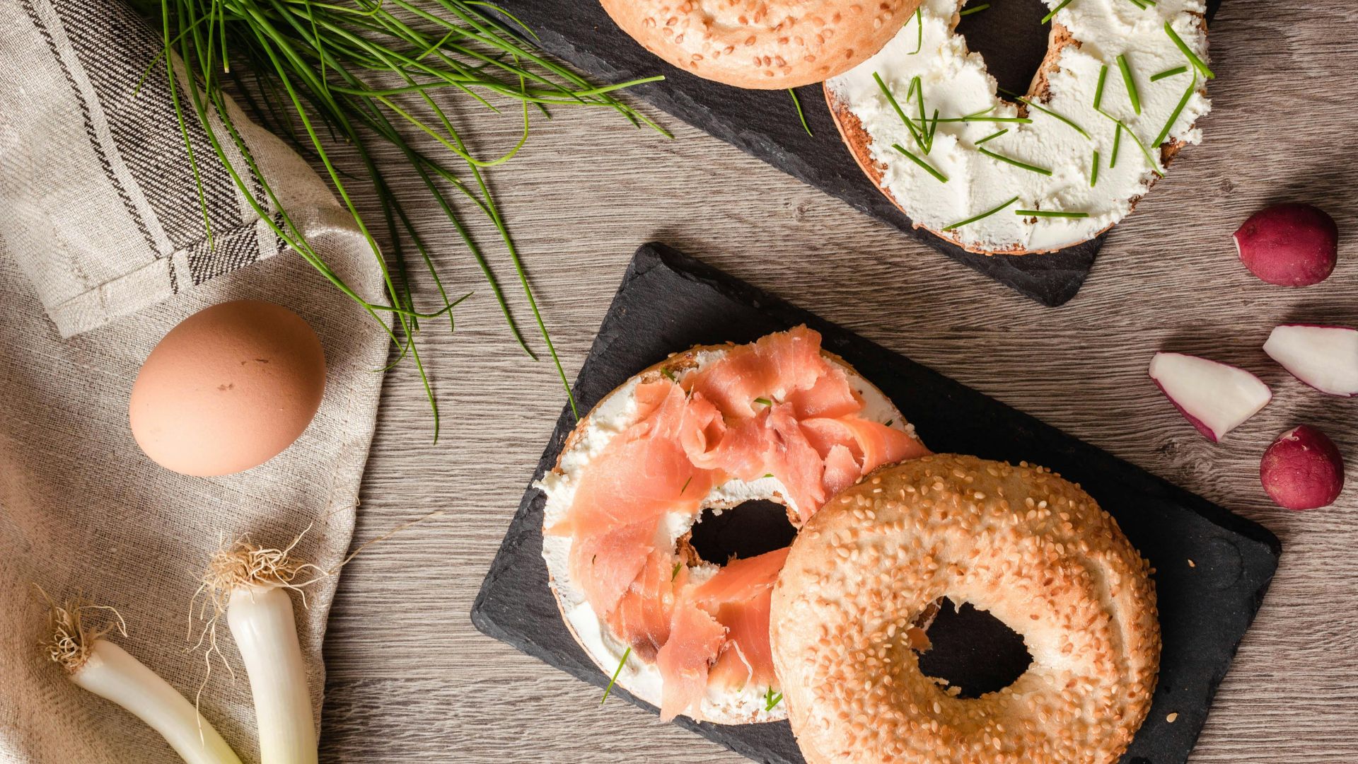 11. Bagel au saumon fumé
